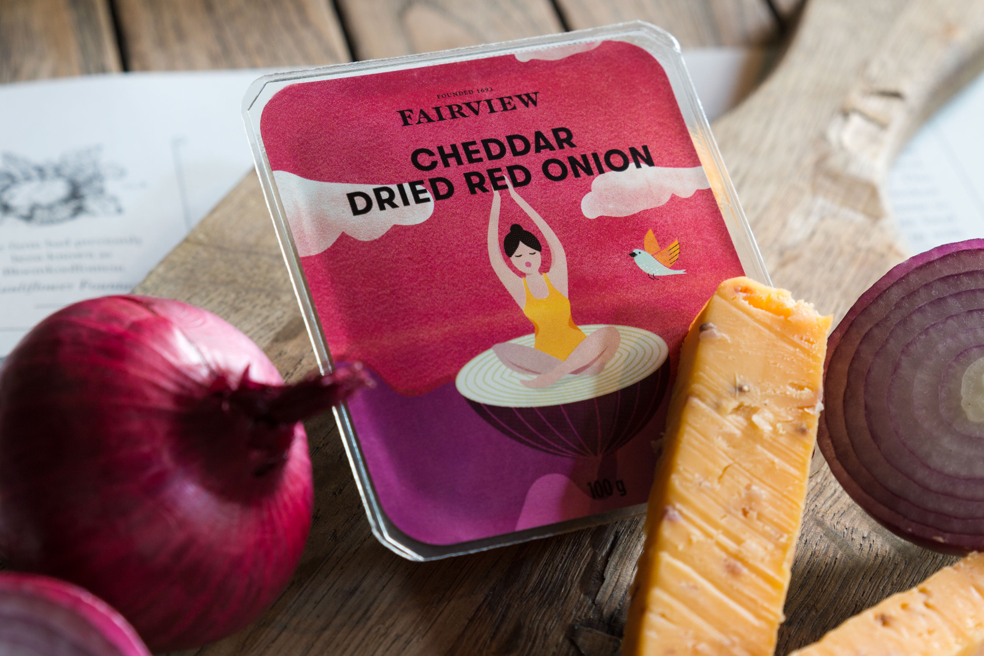 Fairview Dried Red Onion Cheddar